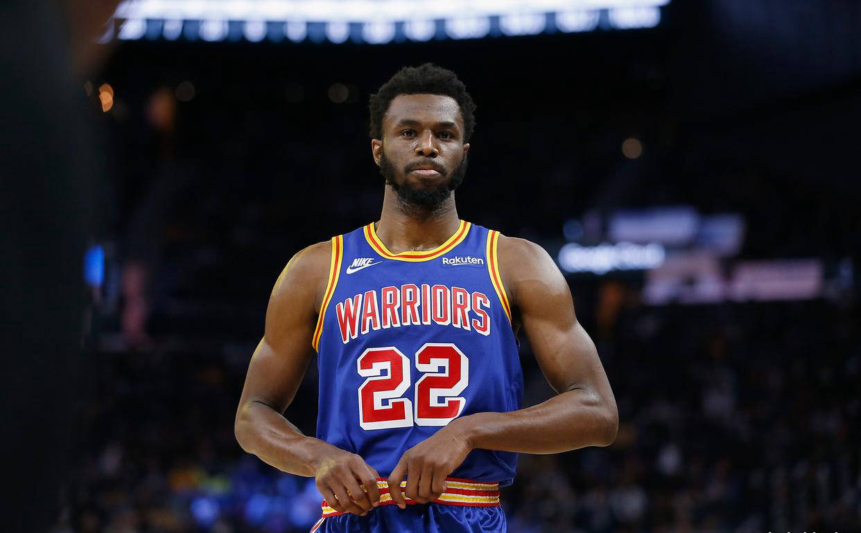 关于森林狼大胜爵士，威金斯独得分领队取胜的信息