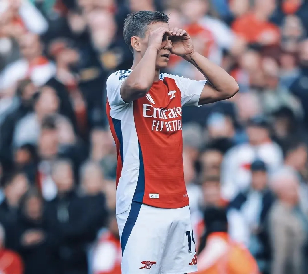 开云下载-阿森纳后防大将遭遇伤病,恐缺席联赛的简单介绍