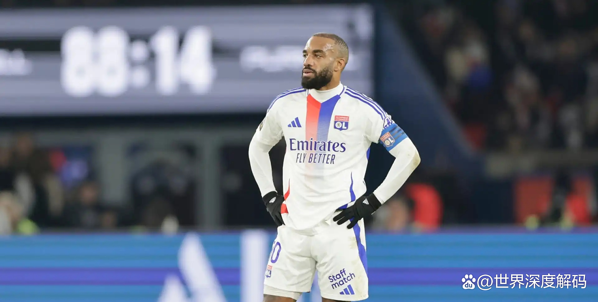 里昂遭遇主场失利,遭遇近三轮联赛不胜 里昂遭遇主场失利,遭遇近三轮联赛不胜