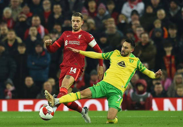 包含米尔沃尔主场遭逆转失利，需要调整进攻防守的词条