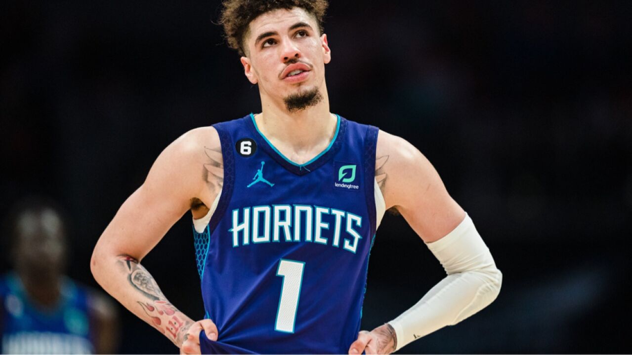 开云sport-黄蜂球员接受手术治疗，伤情成焦点