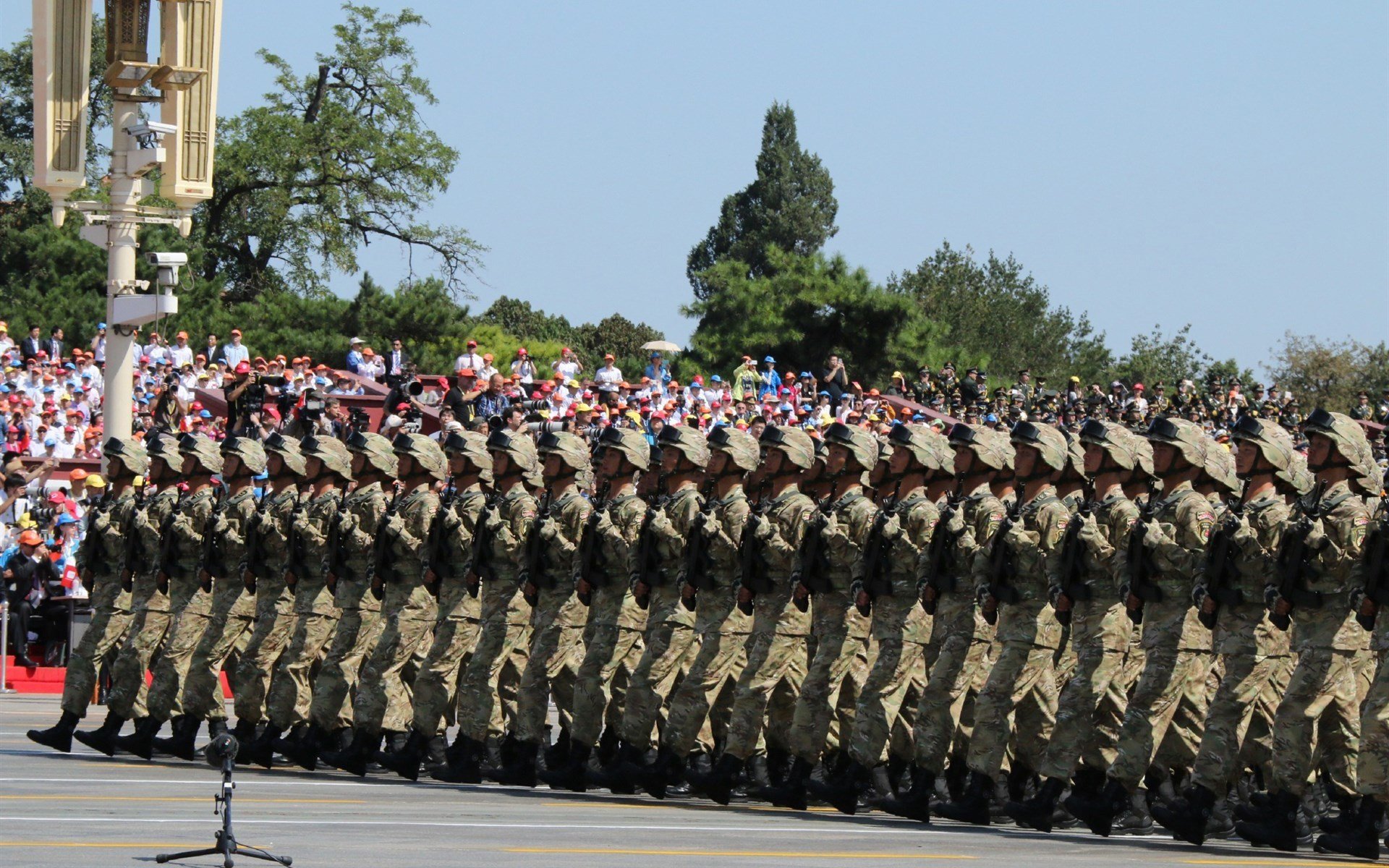 三分里程碑之夜,库里冷血三分如雨,国王主场大胜活塞