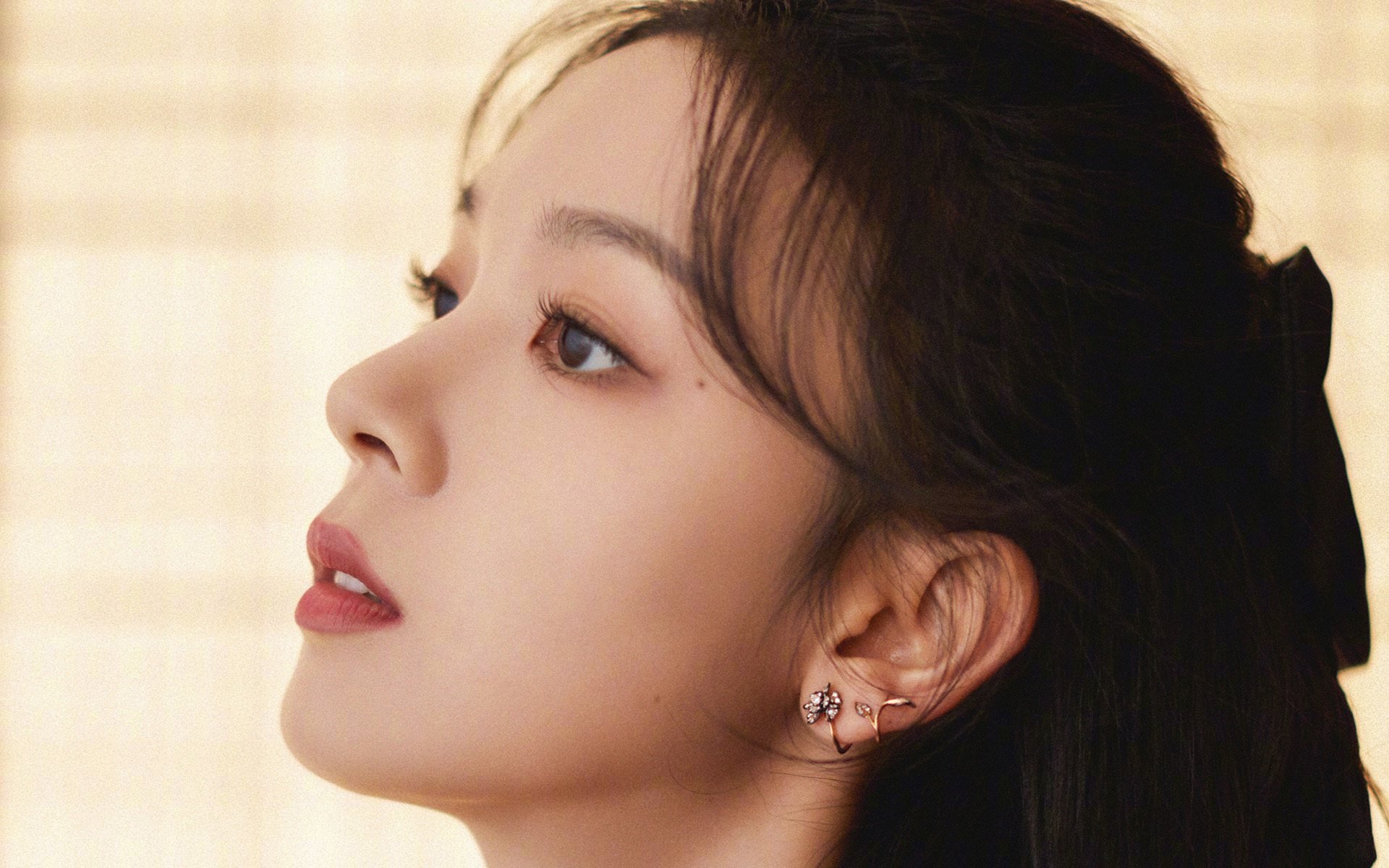 开云sport-击溃与接管，多特蒙德热身赛大胜加拿大，克瓦拉茨赫利亚世界杯正赛主宰战场