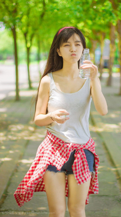 开云平台-从威斯特法伦到王子公园，阿什拉夫的大心脏与多特蒙德的丹麦节奏哲学